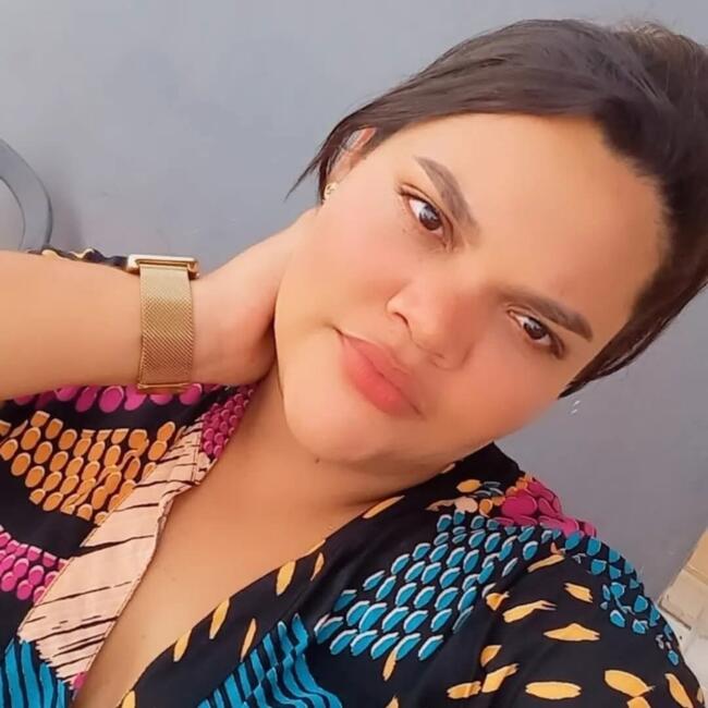 Babysitter in Vitória de Santo Antão: ELISANGELA
