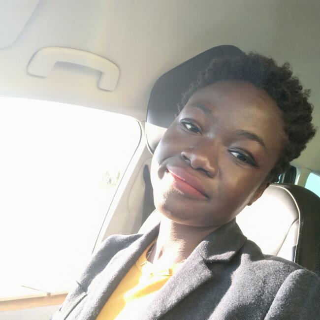 Niñera en Tournai: Justine