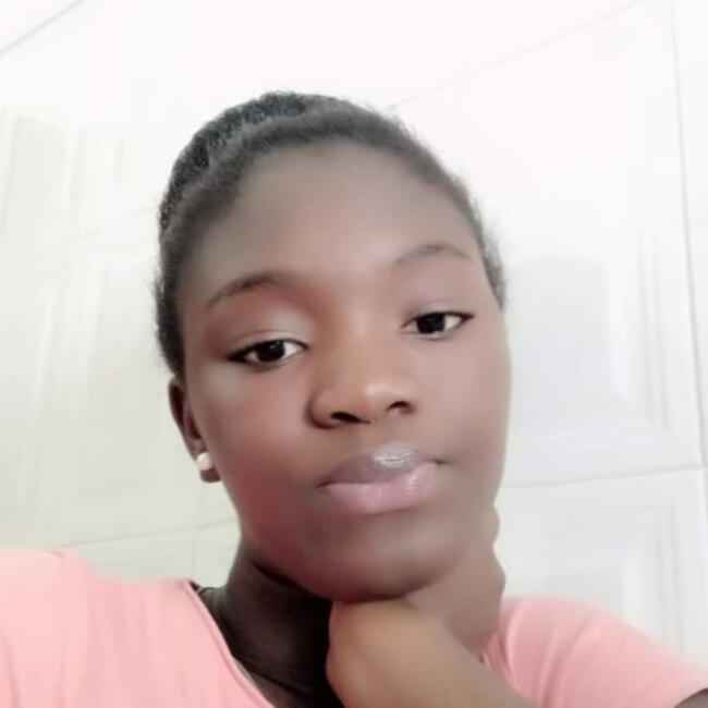 Babysitter em Vale da Amoreira: Macsuela