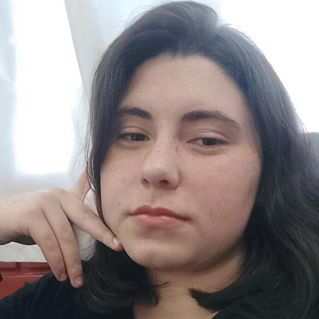 Babá em Canela: Laura