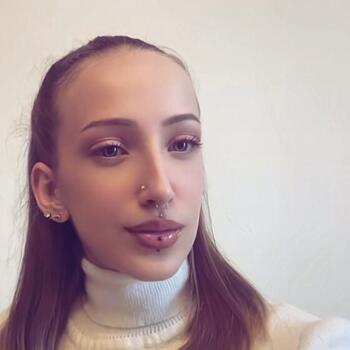 Babysitter in Wien: Laura