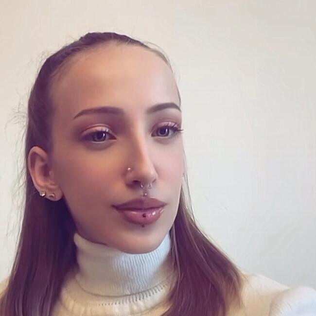 Babysitter in Wien: Laura