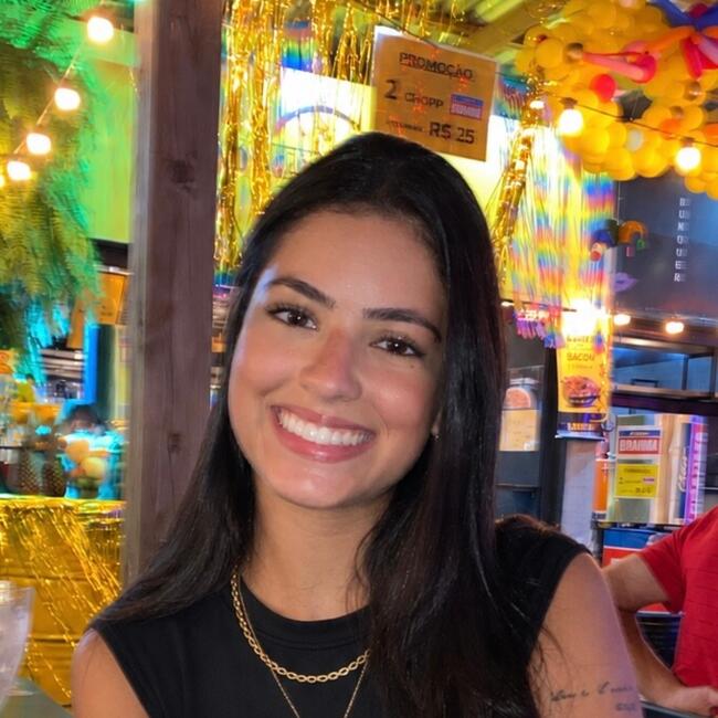 Babá em Porto Alegre: Camila