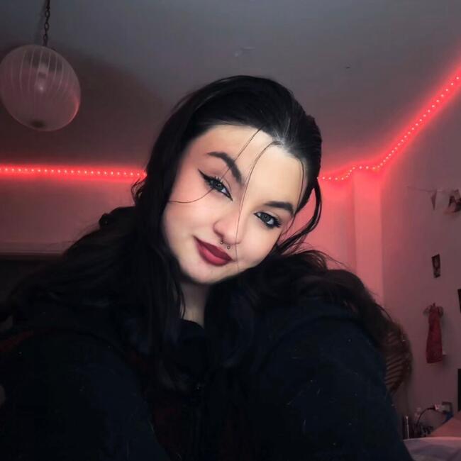 Babysitter in Castel San Pietro Terme: Jennifer