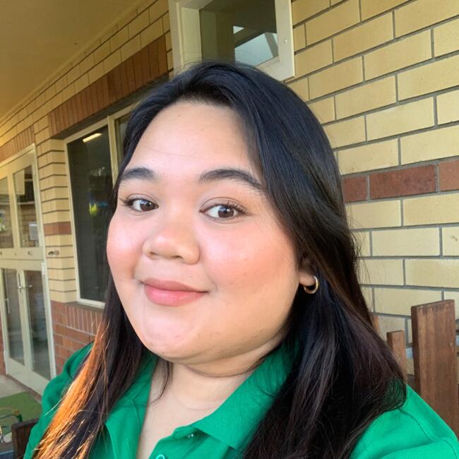 Babysitter in Brisbane: Tresha