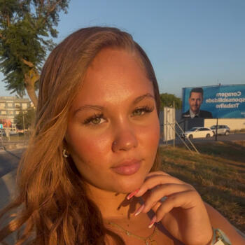 Babysitter em Setúbal: Luna