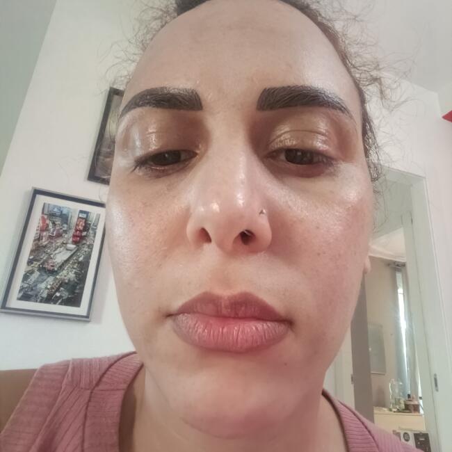 وظيفة جليسة أطفال في إمارة الشارقة: Mariem