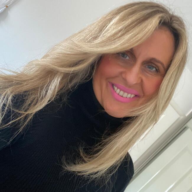 Babysitter in Nuneaton: Joanne