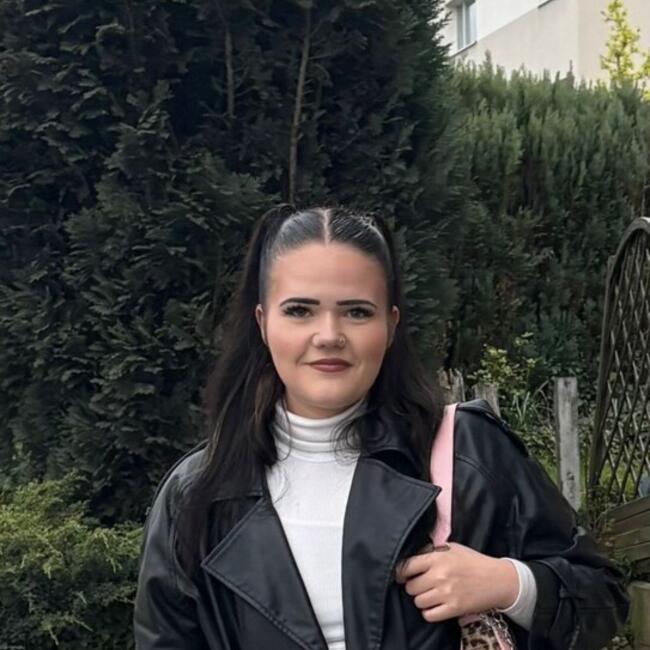 Babysitter in Schötz: Leandra