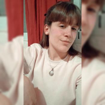 Babysitting Jobs in Montevideo: babysitting job Lucia
