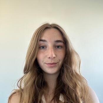 Babysitter in Pessac: Johanna