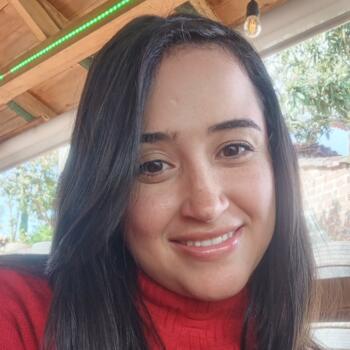 Babysitter Medellín: MARIA ALEJANDRA