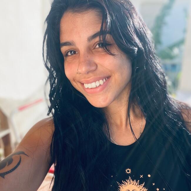 Niñera en Vecindario: Jennifer