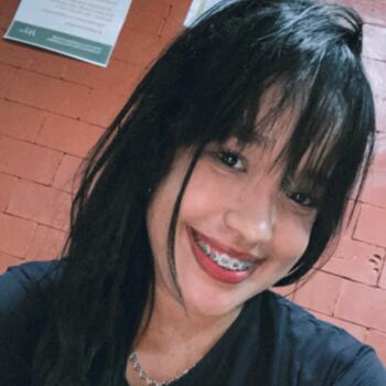 Babysitter in Salvador: Caroline