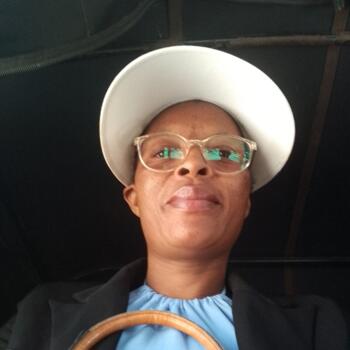 Babysitter Ukunda: Everline