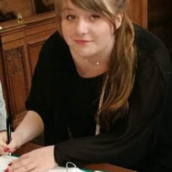 Barnvakt i Aubry-du-Hainaut: Daniela