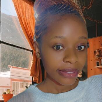 Nanny in Doha: Dorothy