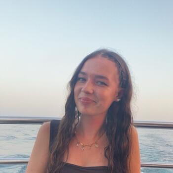 Babysitter in Le Blanc-Mesnil: Nina