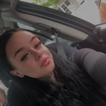 Babysitting job in Traralgon: babysitting job Hayley
