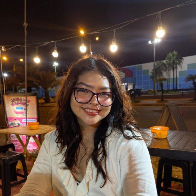 Babysitter in Tampa: Sonia