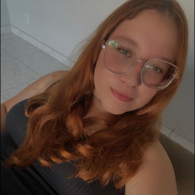 Babysitter in Itaboraí: Sara