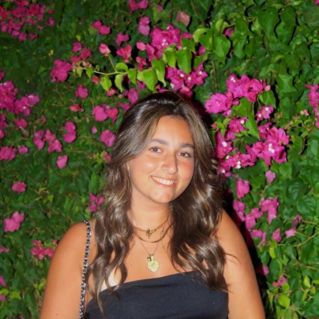 Babysitter in Oeiras: Maria
