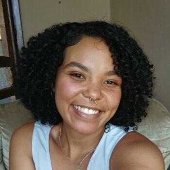 Babysitter in Port Elizabeth: Claudia