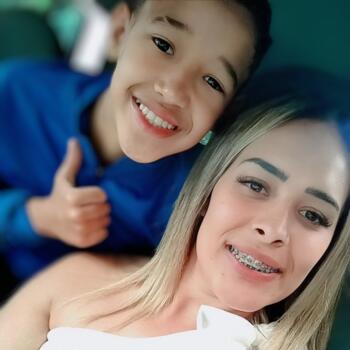 Babá em Embu das Artes: Natalia