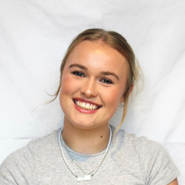 Babysitter in Auckland: Harriet