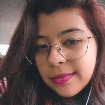 Babysitter in Canoas: Camille Vitória