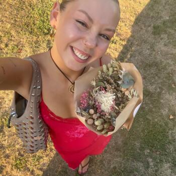 Babysitter in Biarritz: Noémie