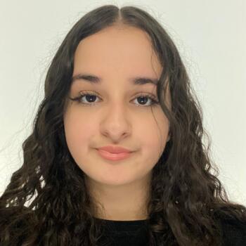 Nanny in Paris: Nabila