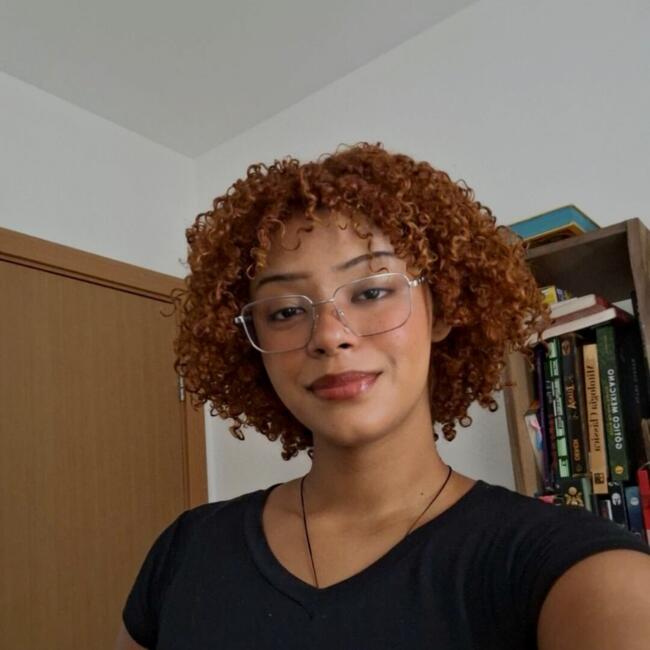 Babysitter in Praia Grande: Aldrey