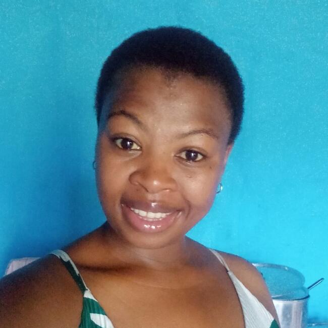 Babysitter in Mdantsane: Siposetu