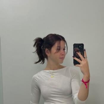 Babysitter in Amiens: Loanne