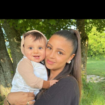 Babysitter in Olivet: Leina