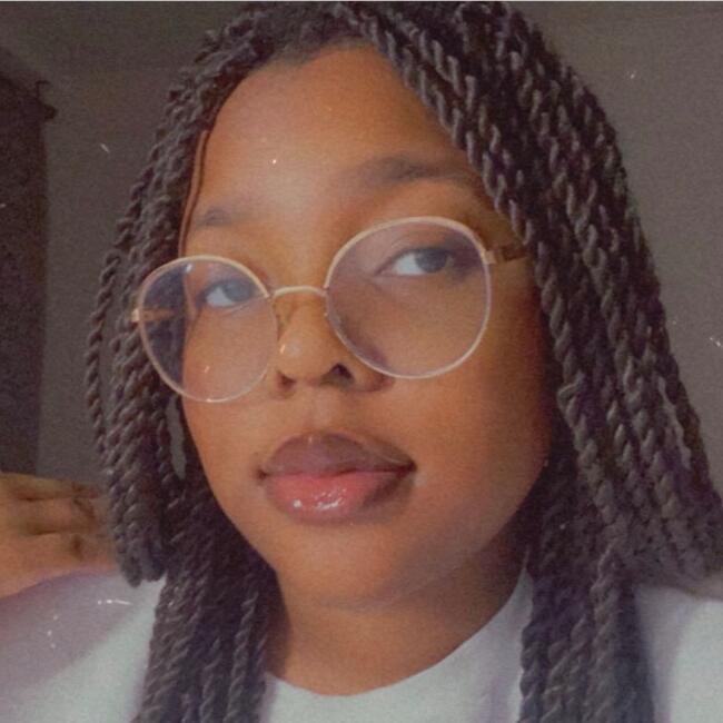 Babysitter in Newcastle upon Tyne: Glory