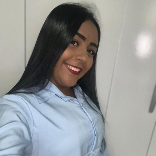 Babysitter in Sabará: BRUNA