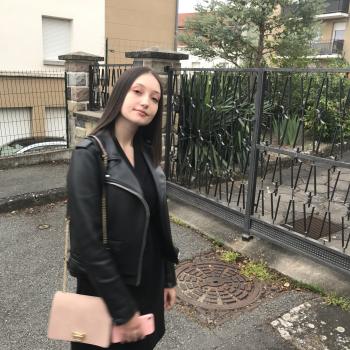 Baby-sitter in Nohanent: Ninon
