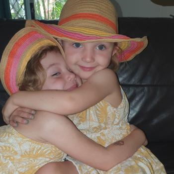 Babysitting job Cairns: babysitting job Caitlin