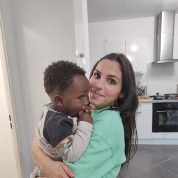 Baby-sitter in Chelles: Angelique