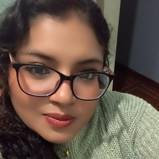 Babysitter in Quito: Alexandra