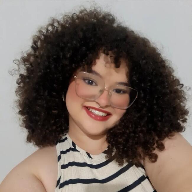 Babysitter in Marília: Nicolly Leal