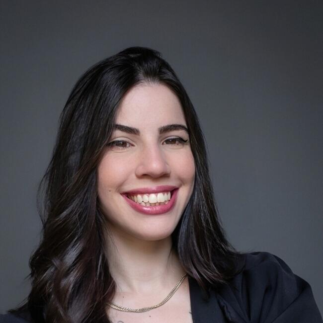 Babysitter in Mauá: Isabela