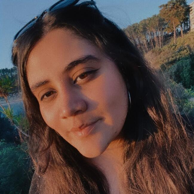 Babysitter in San Carlos: Valentina