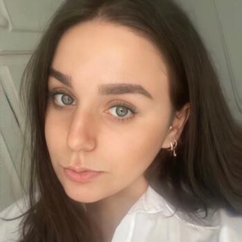 Baby-sitter in Châtillon: Alicia