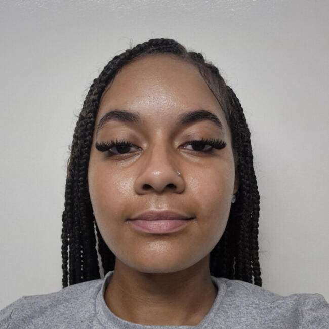 Babysitter in London: Amelia