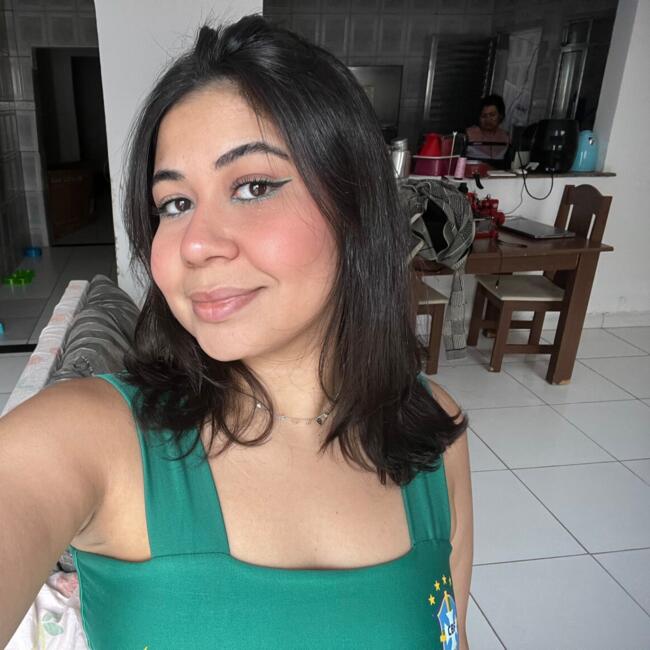 Babá em Praia Grande: Karina