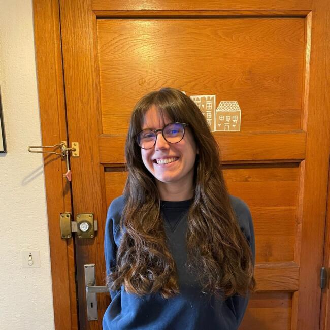 Babysitter in Paris: Mylène