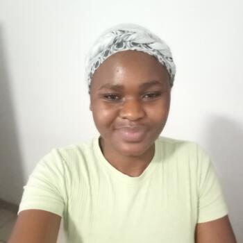 Babysitter in Kempton Park: Lynia